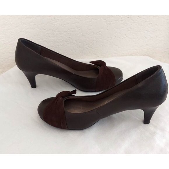 Maurices Womens Heeled Brown Paige Bow Comfort Pump Size 6 1/2 With Box - Picture 1 of 8